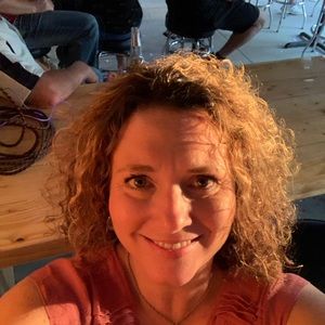 Meet your Posher, Andrea